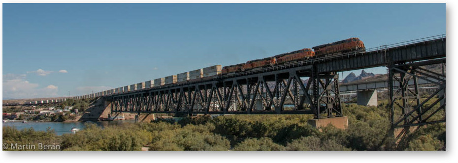 BNSF Colorado Rivver Crosssing